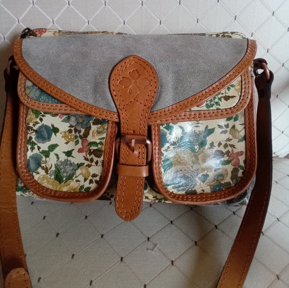 PATRICA NASH CROSSBODY PURSE - Picture 2 of 9